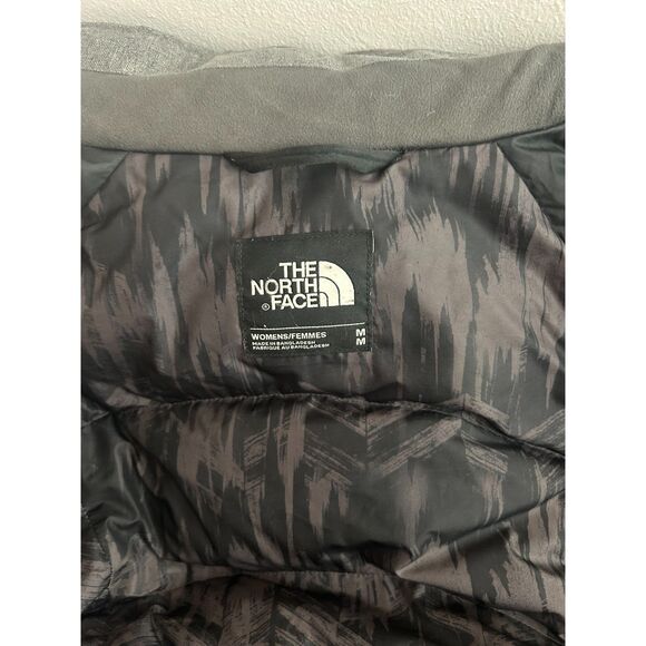 The North Face HyVent Arctic Parka Womens Size M Gray Goose Down Jacket Faux Fur - Picture 4 of 9